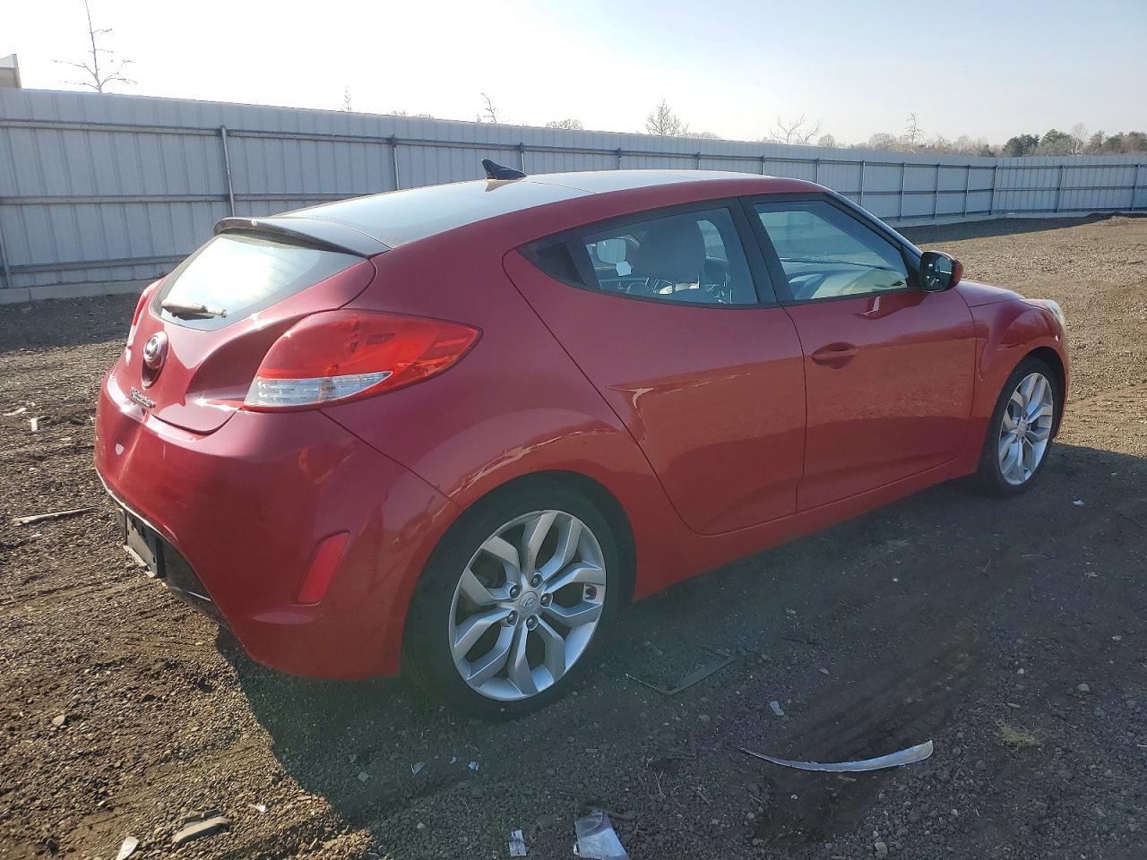 2012 HYUNDAI VELOSTER photo 5