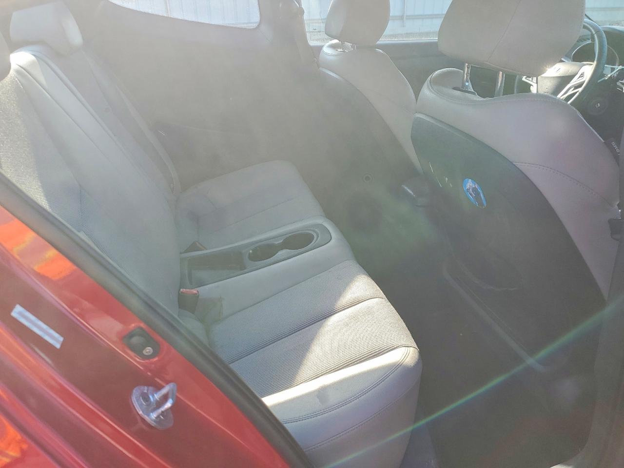 2012 HYUNDAI VELOSTER photo 19