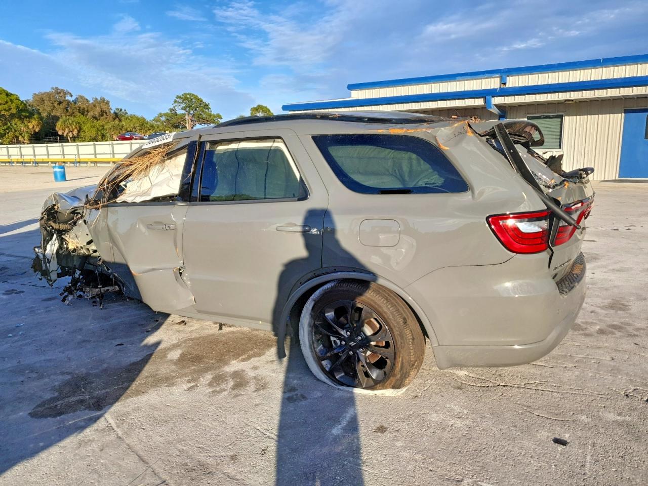 2025 DODGE DURANGO R/T photo 3