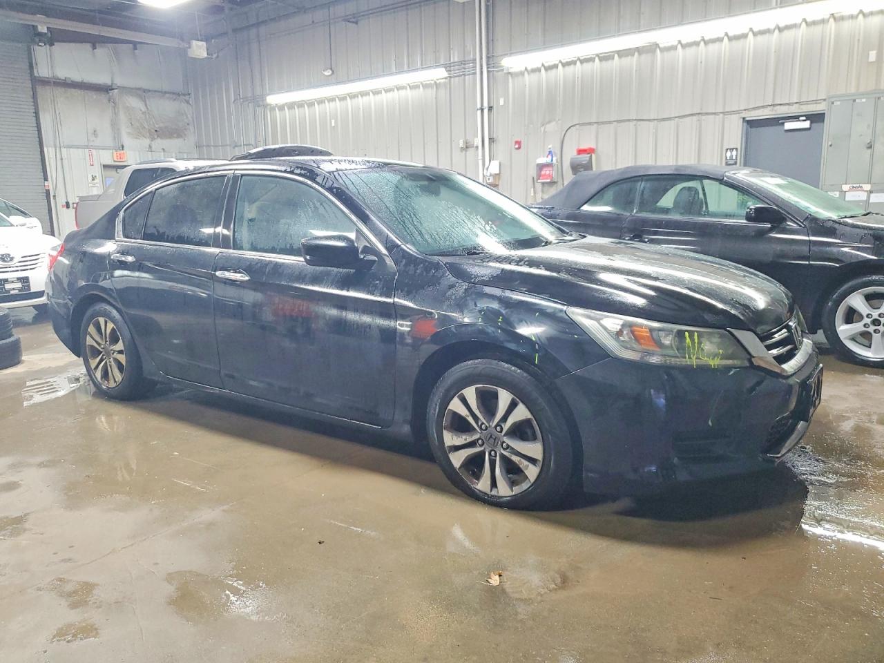 2014 HONDA ACCORD LX photo 4