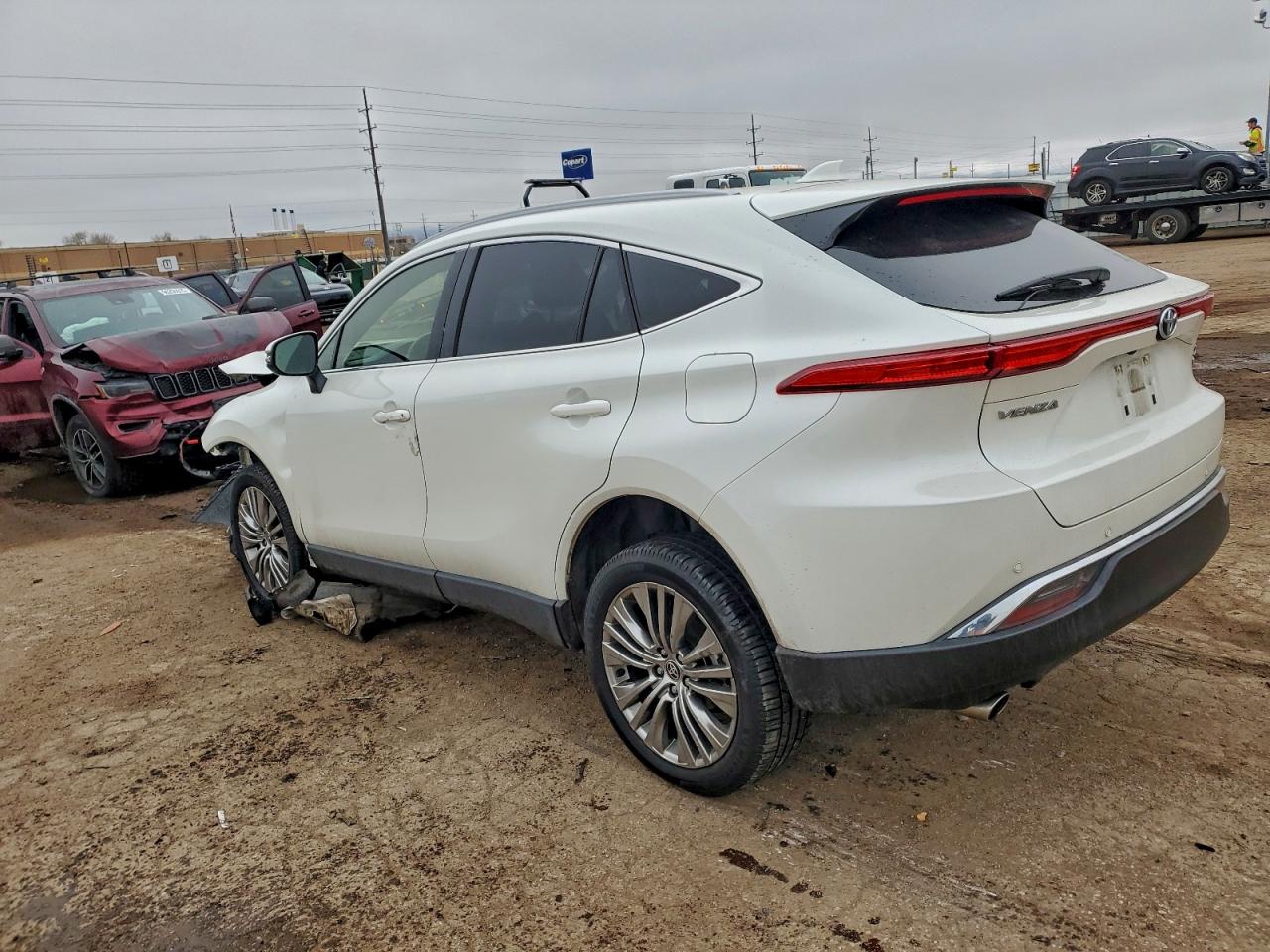 2022 TOYOTA VENZA LE photo 2