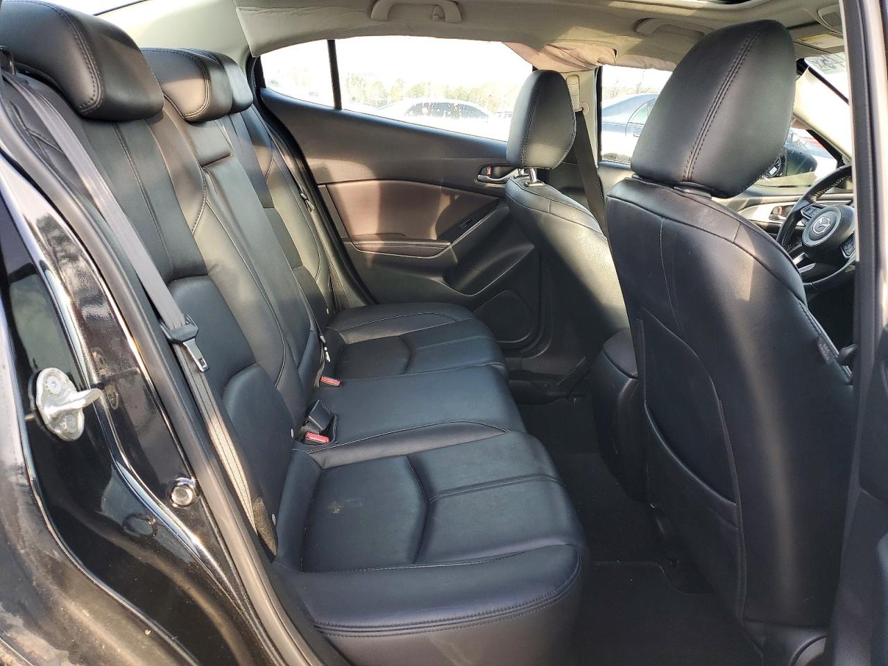 2017 MAZDA 3 TOURING photo 10