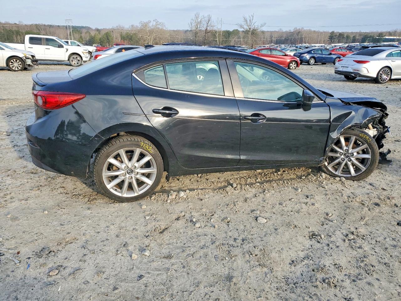 2017 MAZDA 3 TOURING photo 3