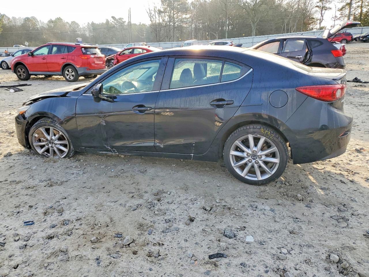 2017 MAZDA 3 TOURING photo 2