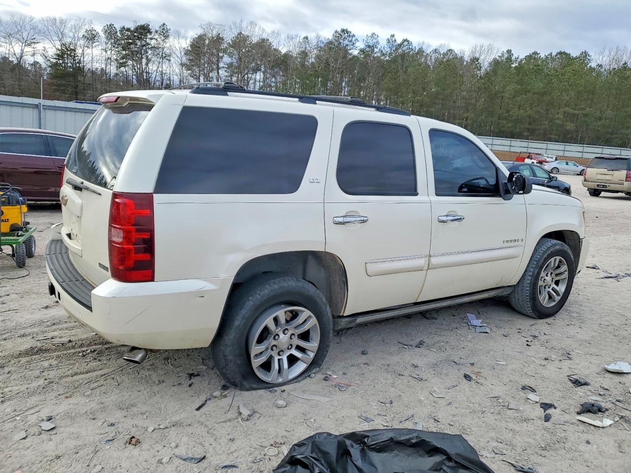 2008 CHEVROLET TAHOE K1500 photo 3
