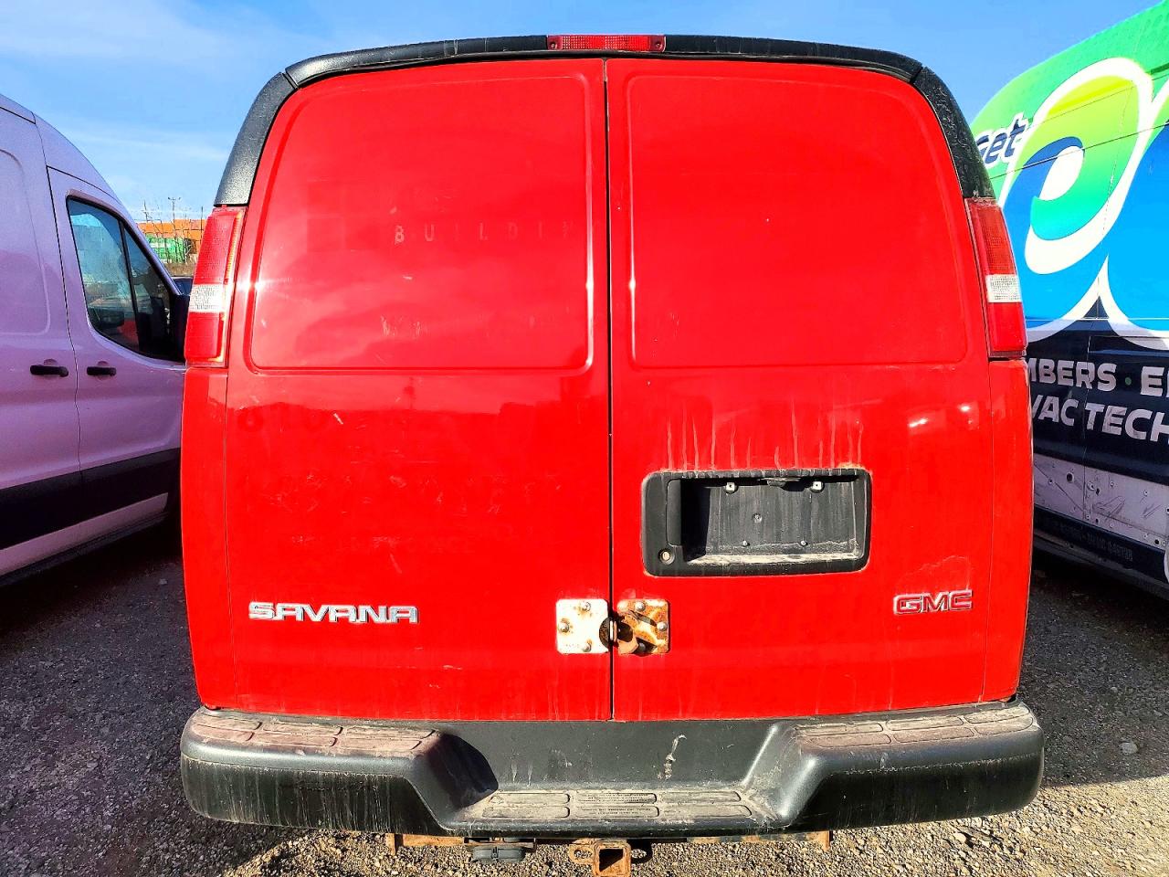 2017 GMC SAVANA G3500 photo 11