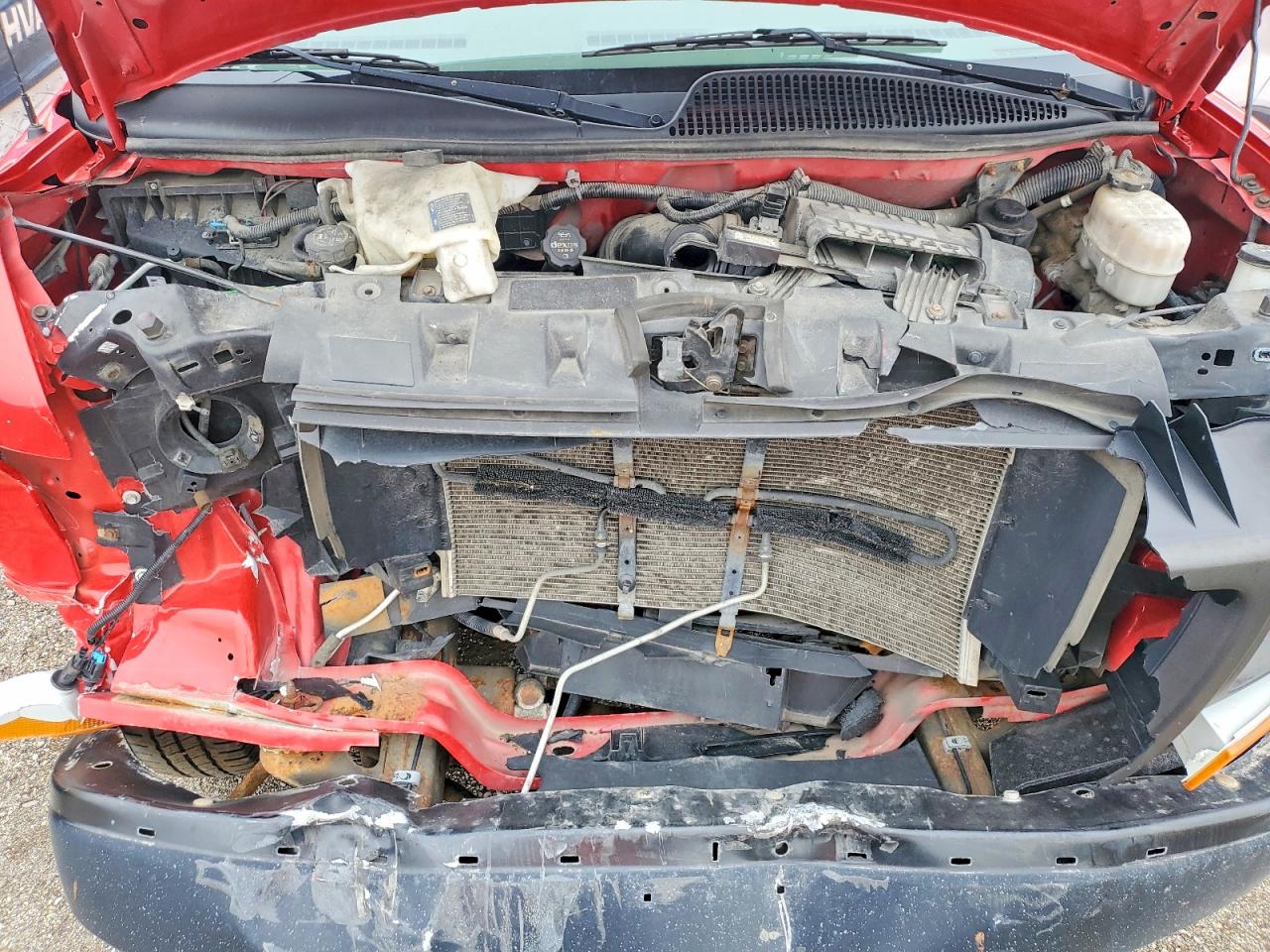 2017 GMC SAVANA G3500 photo 23