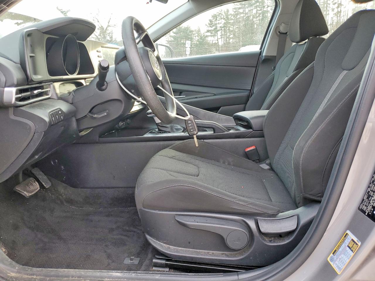 2023 HYUNDAI ELANTRA SE photo 19