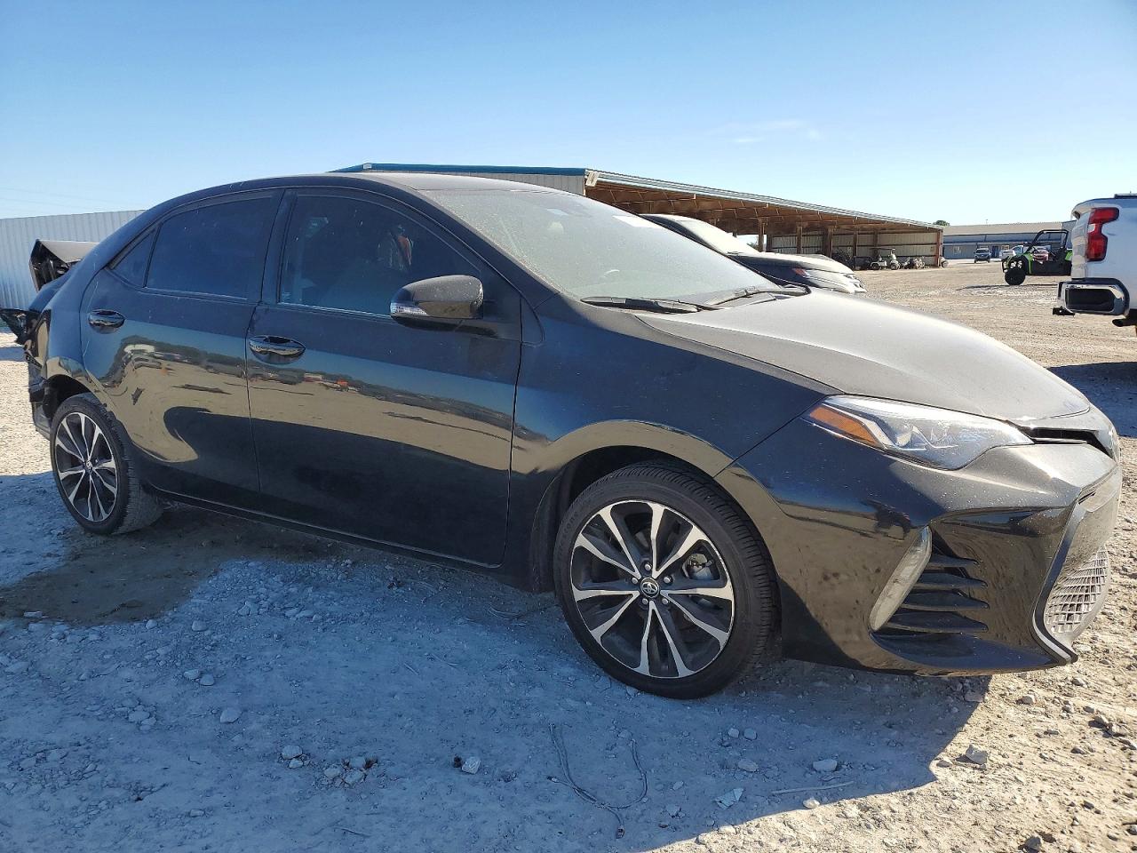2017 TOYOTA COROLLA L photo 10