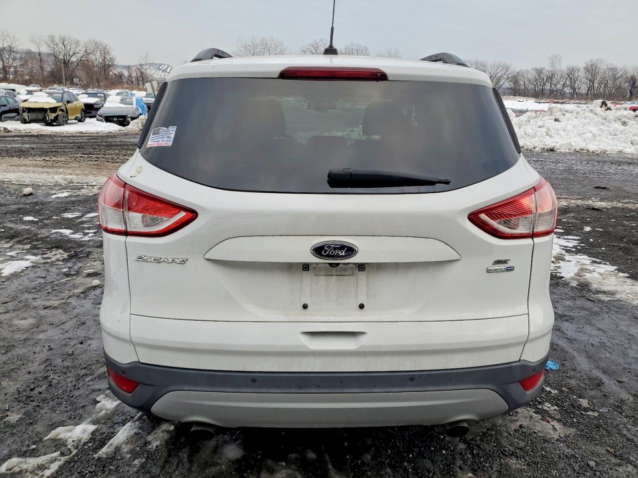 2016 FORD ESCAPE SE photo 6