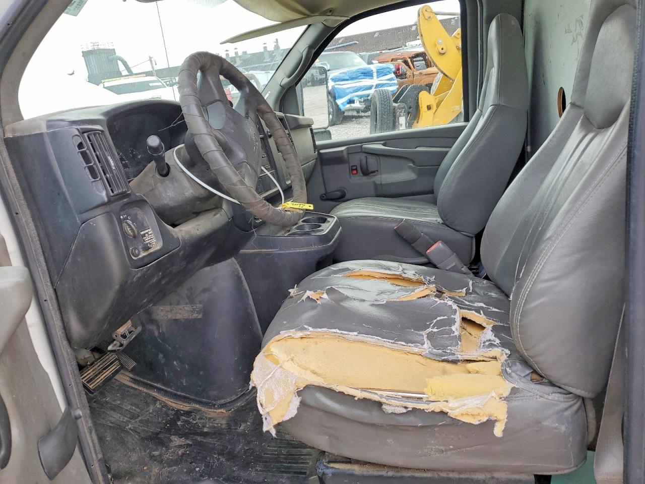 2007 GMC SAVANA CUTAWAY G3500 photo 7