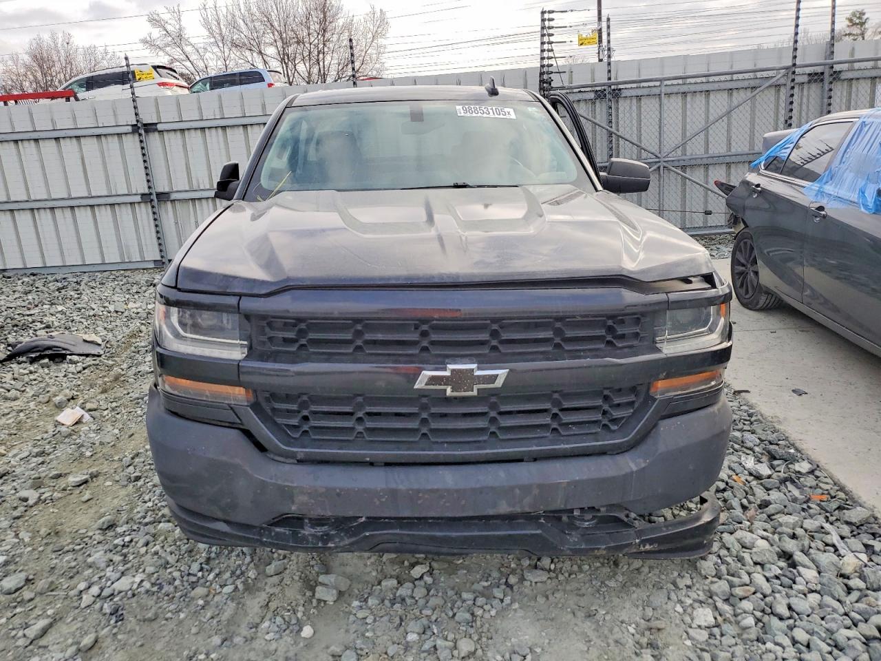 2018 CHEVROLET SILVERADO K1500 CUSTOM photo 13