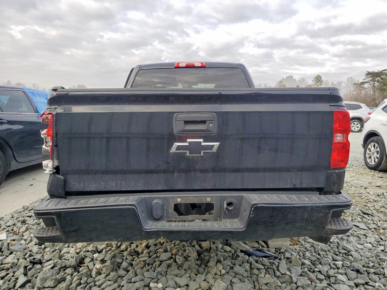 2018 CHEVROLET SILVERADO K1500 CUSTOM photo 16