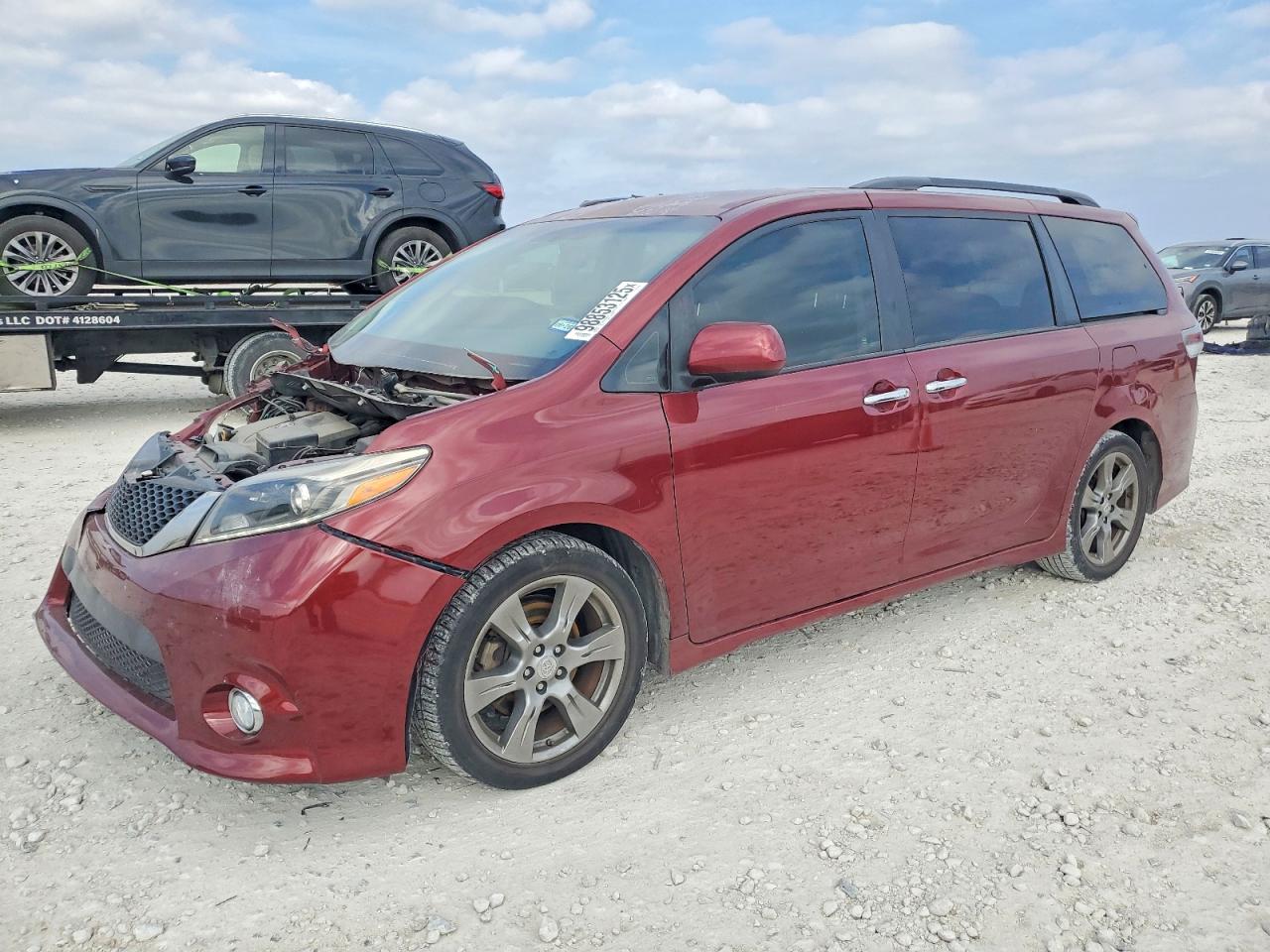 2017 TOYOTA SIENNA