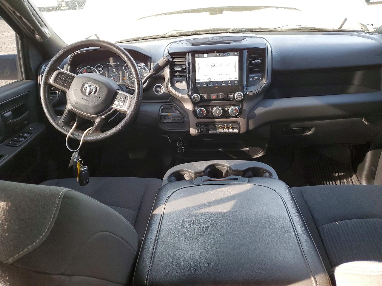 2022 RAM 3500 photo 8
