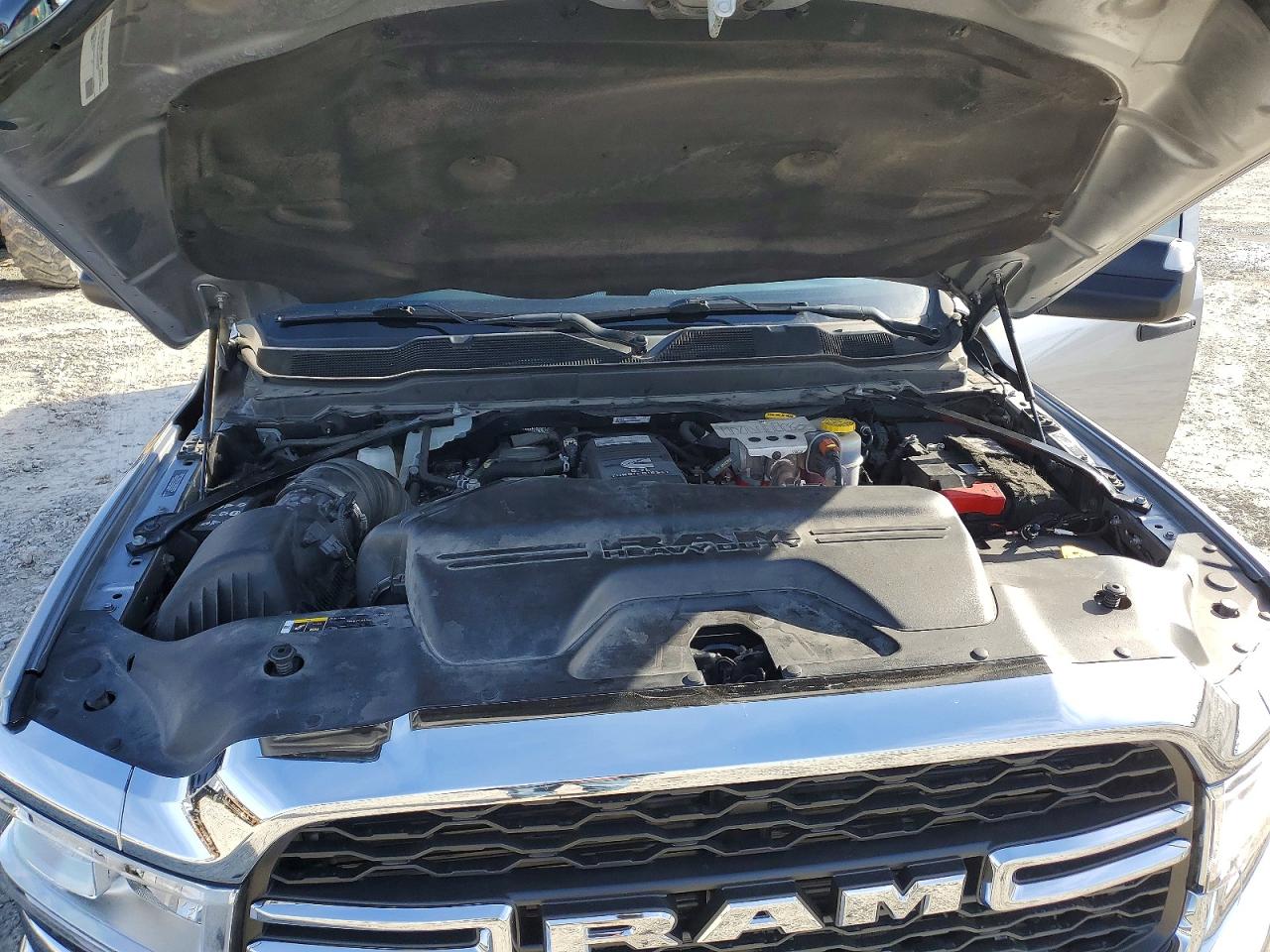 2022 RAM 3500 photo 11