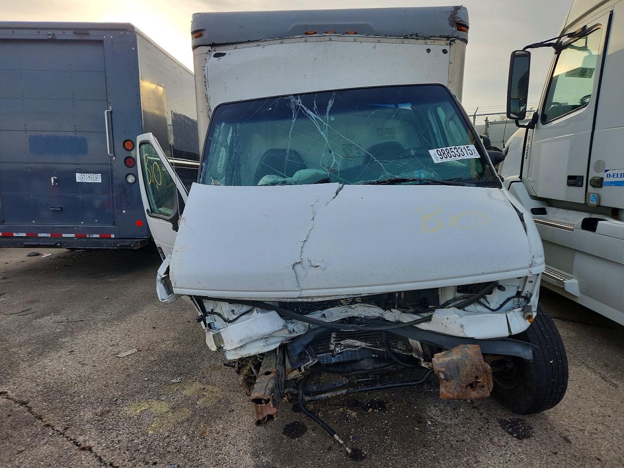 2005 FORD ECONOLINE E350 SUPER DUTY CUTAWAY VAN photo 5