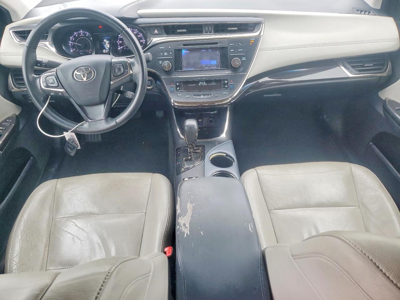 2013 TOYOTA AVALON BASE photo 8