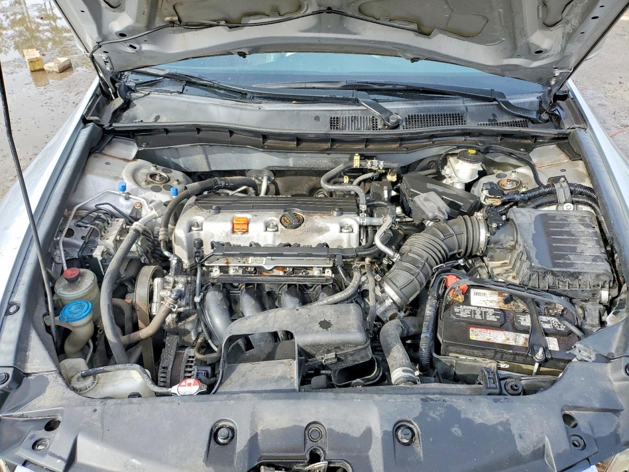 2012 HONDA ACCORD LXP photo 31