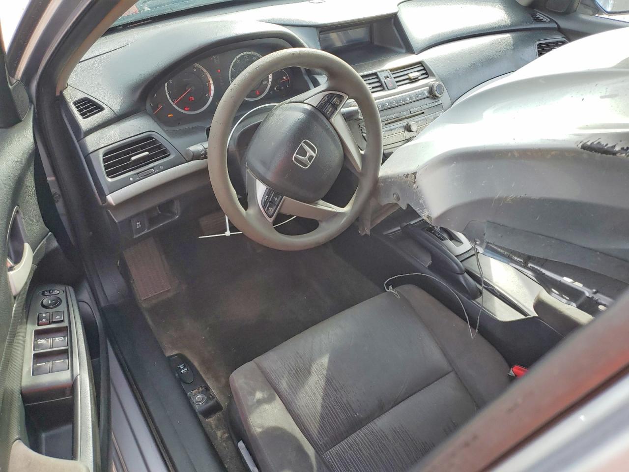 2012 HONDA ACCORD LXP photo 22