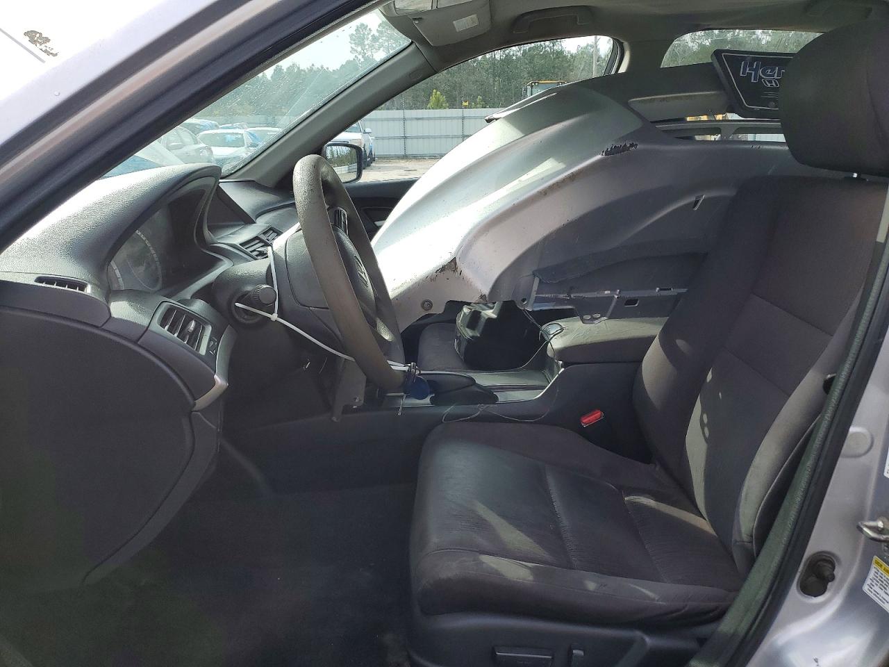 2012 HONDA ACCORD LXP photo 19