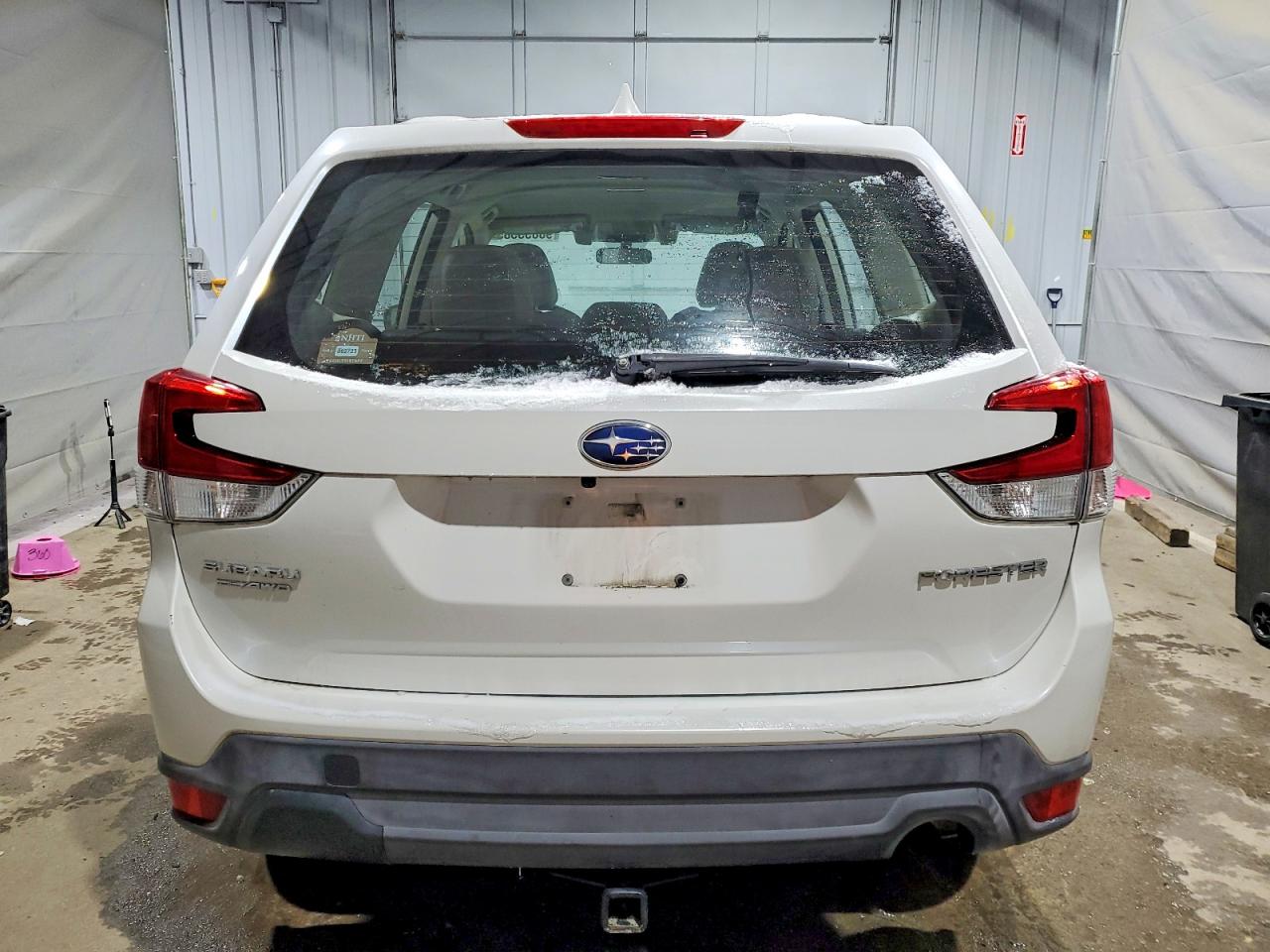 2019 SUBARU FORESTER photo 11