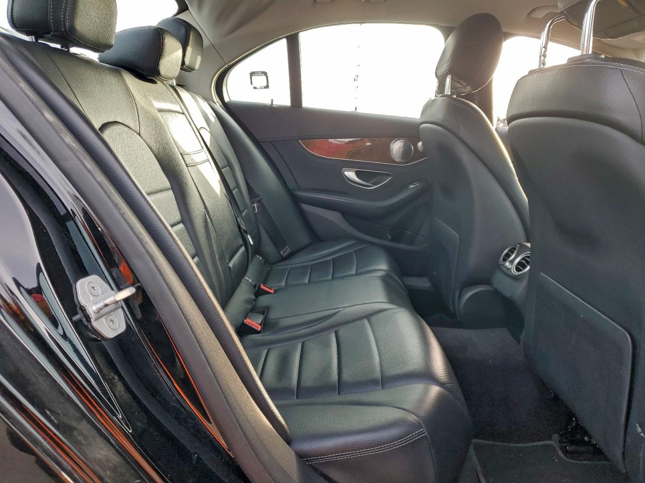 2015 MERCEDES-BENZ C 300 4MATIC photo 10