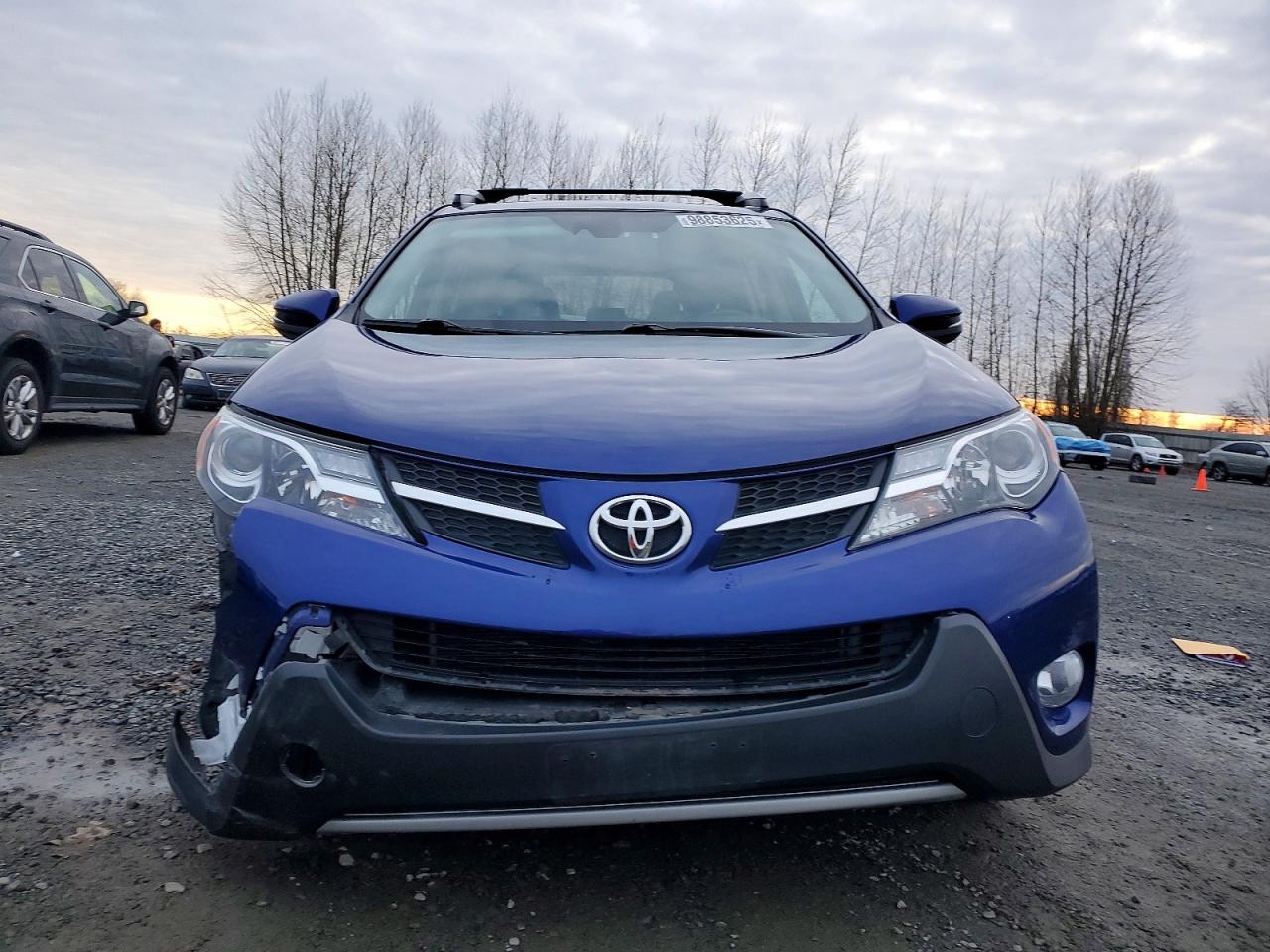 2015 TOYOTA RAV4 LIMITED photo 5