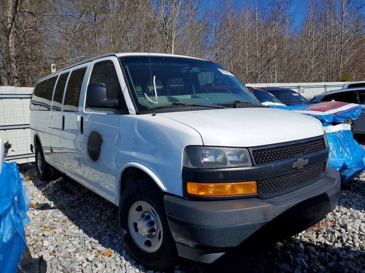 2019 CHEVROLET EXPRESS G3500 LS photo 7