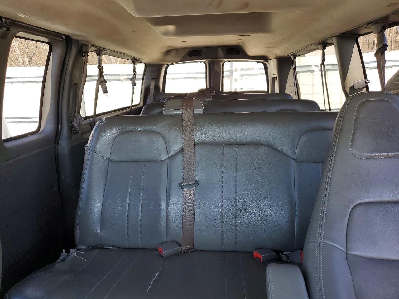 2019 CHEVROLET EXPRESS G3500 LS photo 19