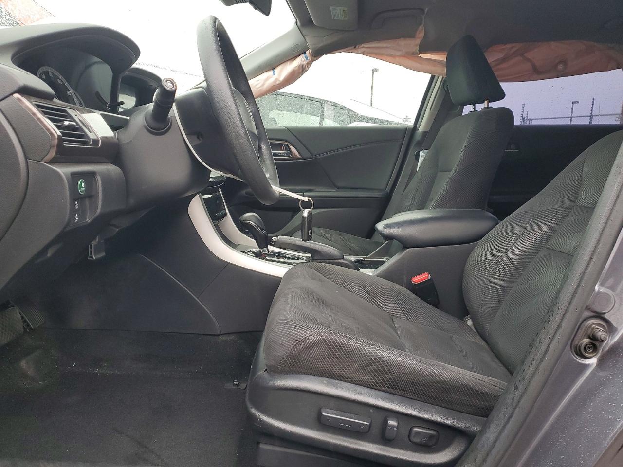 2017 HONDA ACCORD EX photo 13