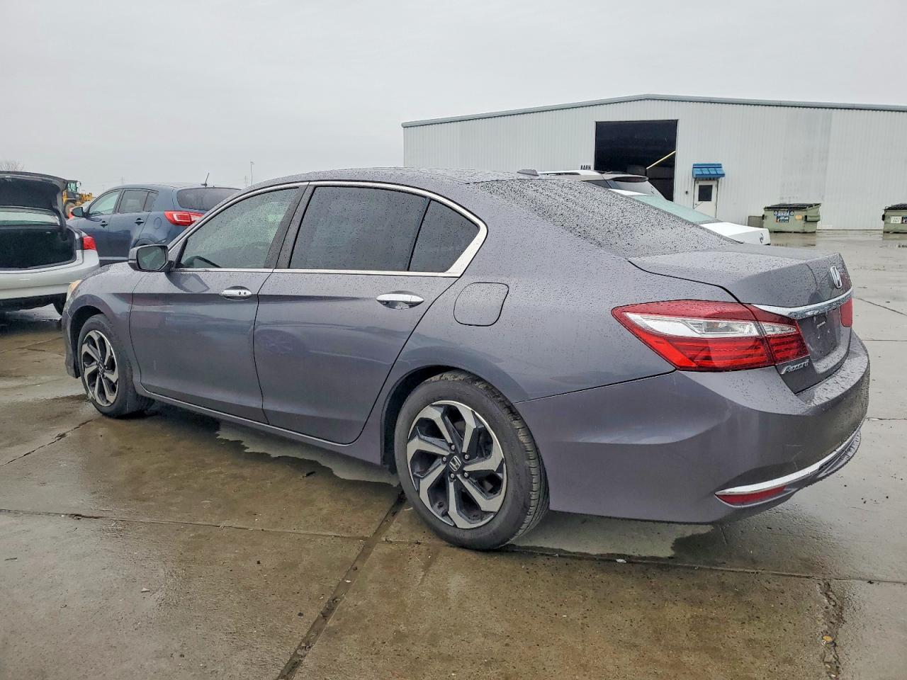 2017 HONDA ACCORD EX photo 3