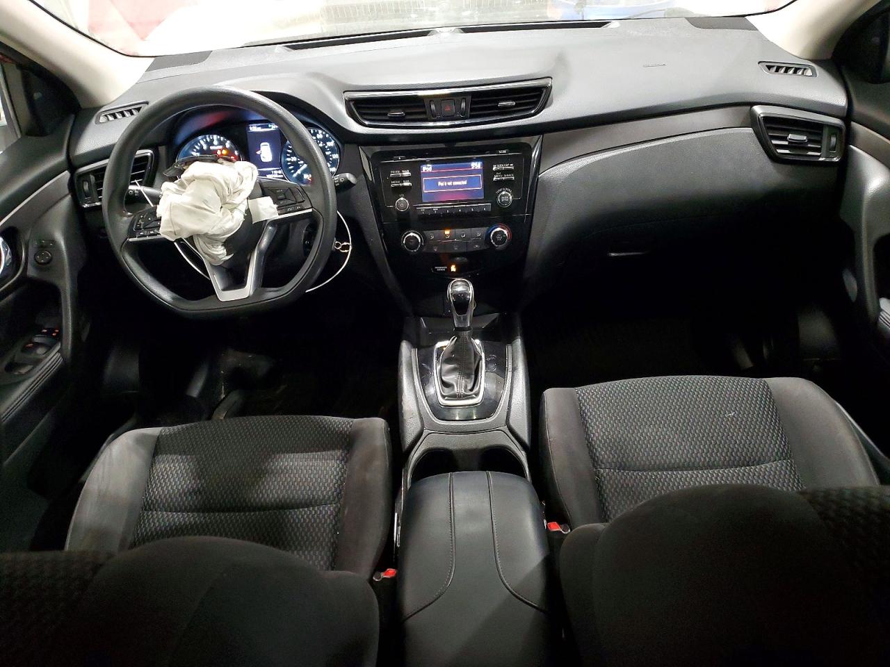 2018 NISSAN ROGUE SPORT S photo 8