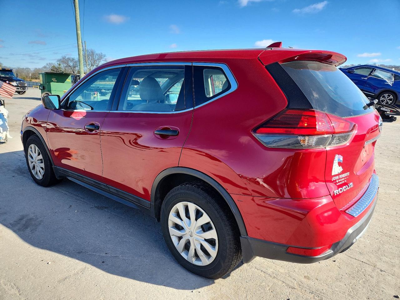 2017 NISSAN ROGUE S photo 2