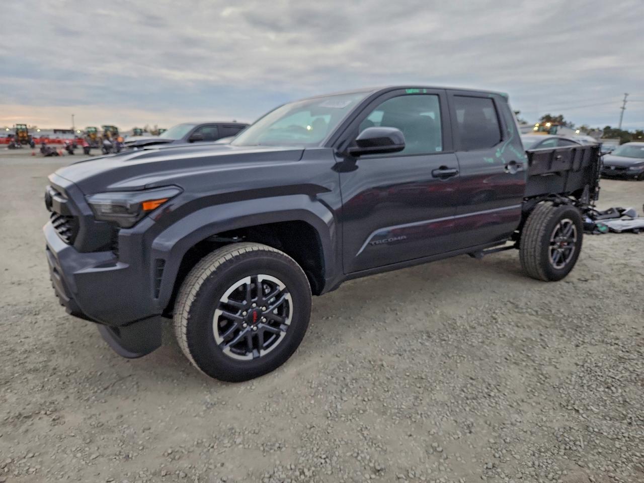 2025 TOYOTA TACOMA