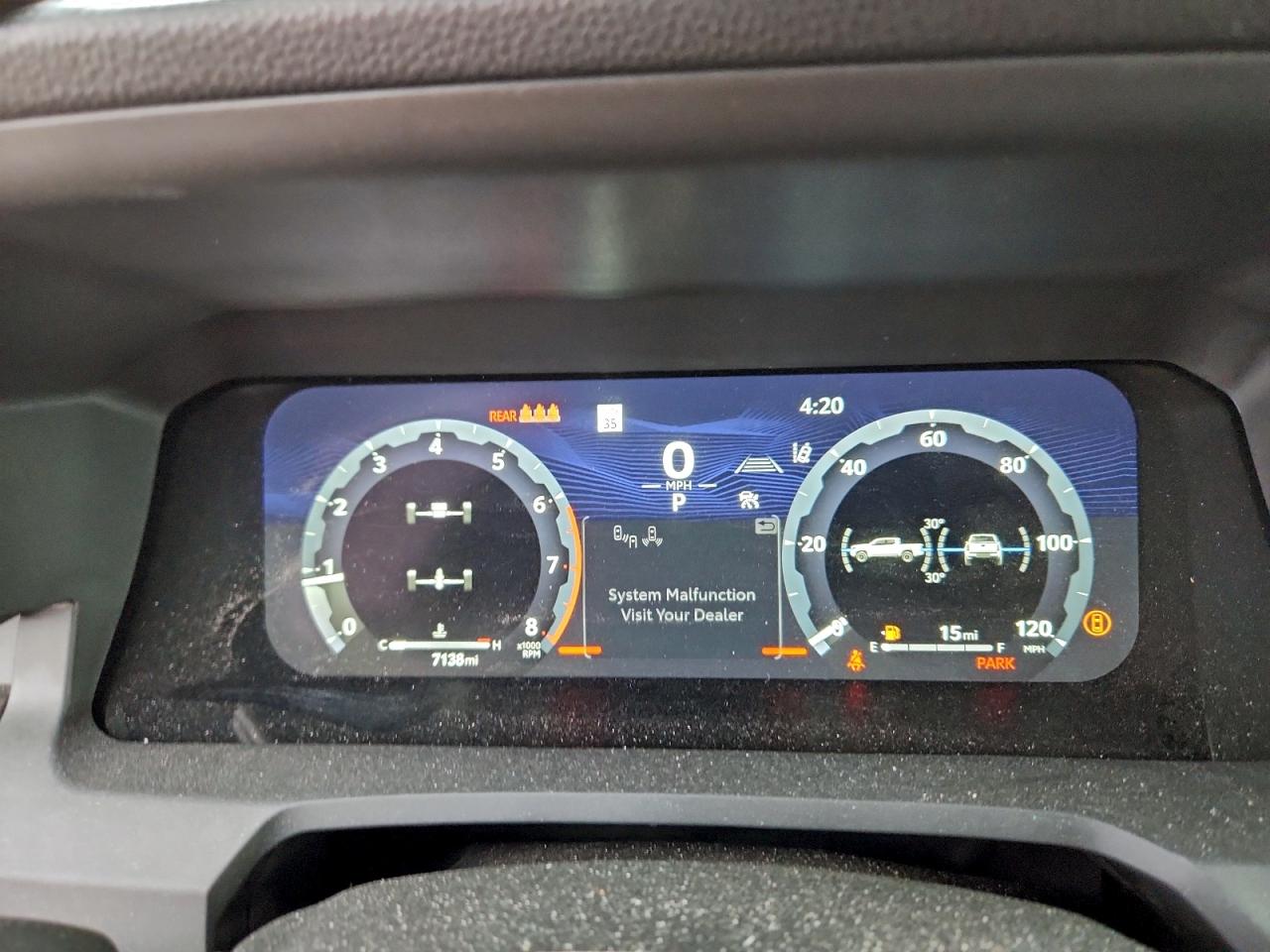 2025 TOYOTA TACOMA DOUBLE CAB photo 9