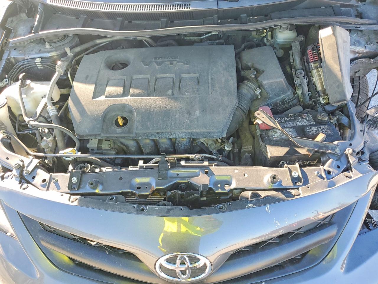 2013 TOYOTA COROLLA BASE photo 11