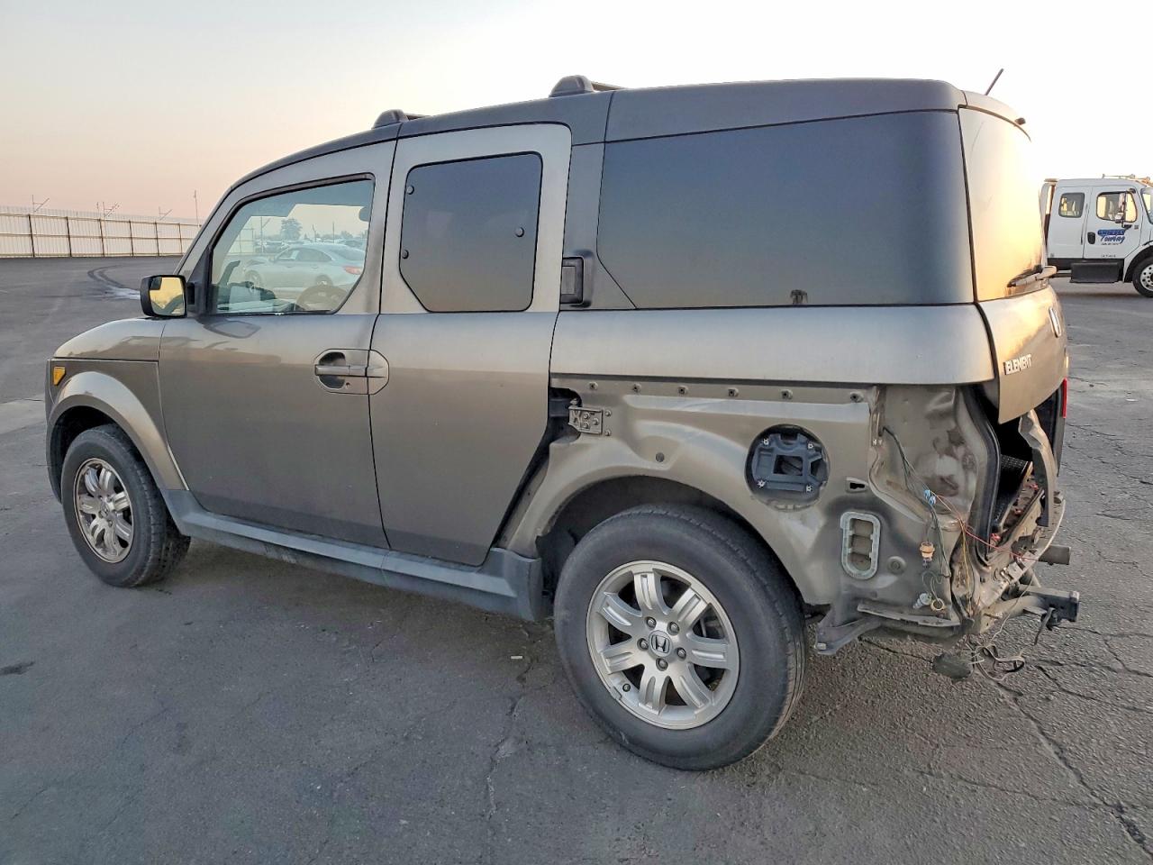 2007 HONDA ELEMENT EX photo 2