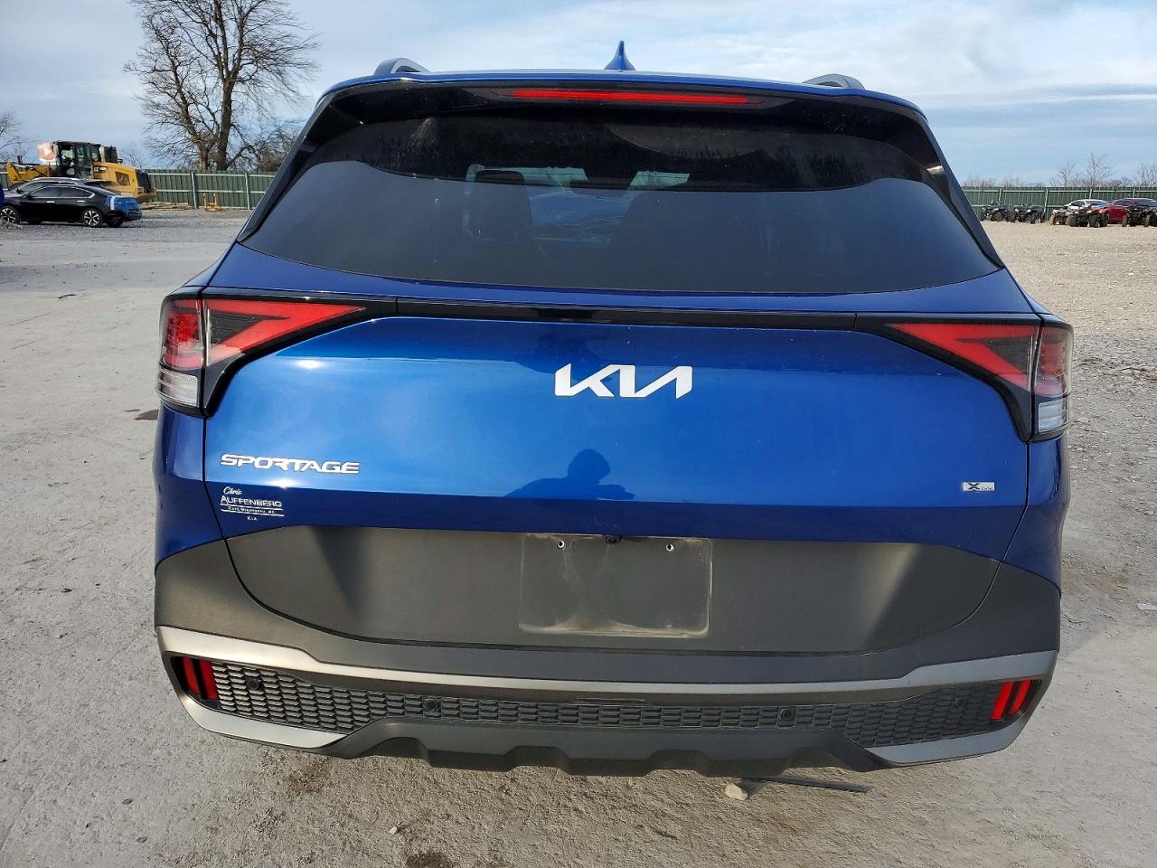 2023 KIA SPORTAGE X LINE photo 6