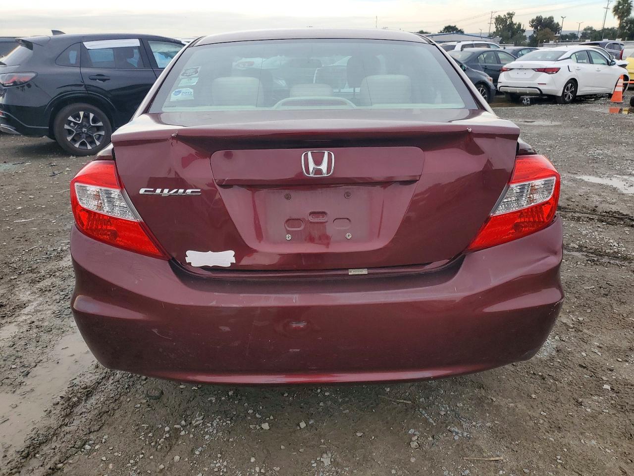 2012 HONDA CIVIC LX photo 11