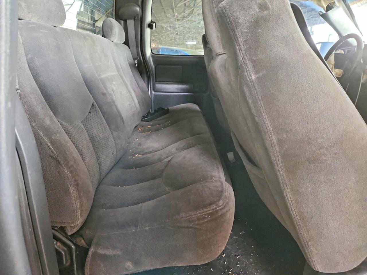 2003 CHEVROLET SILVERADO C1500 photo 10