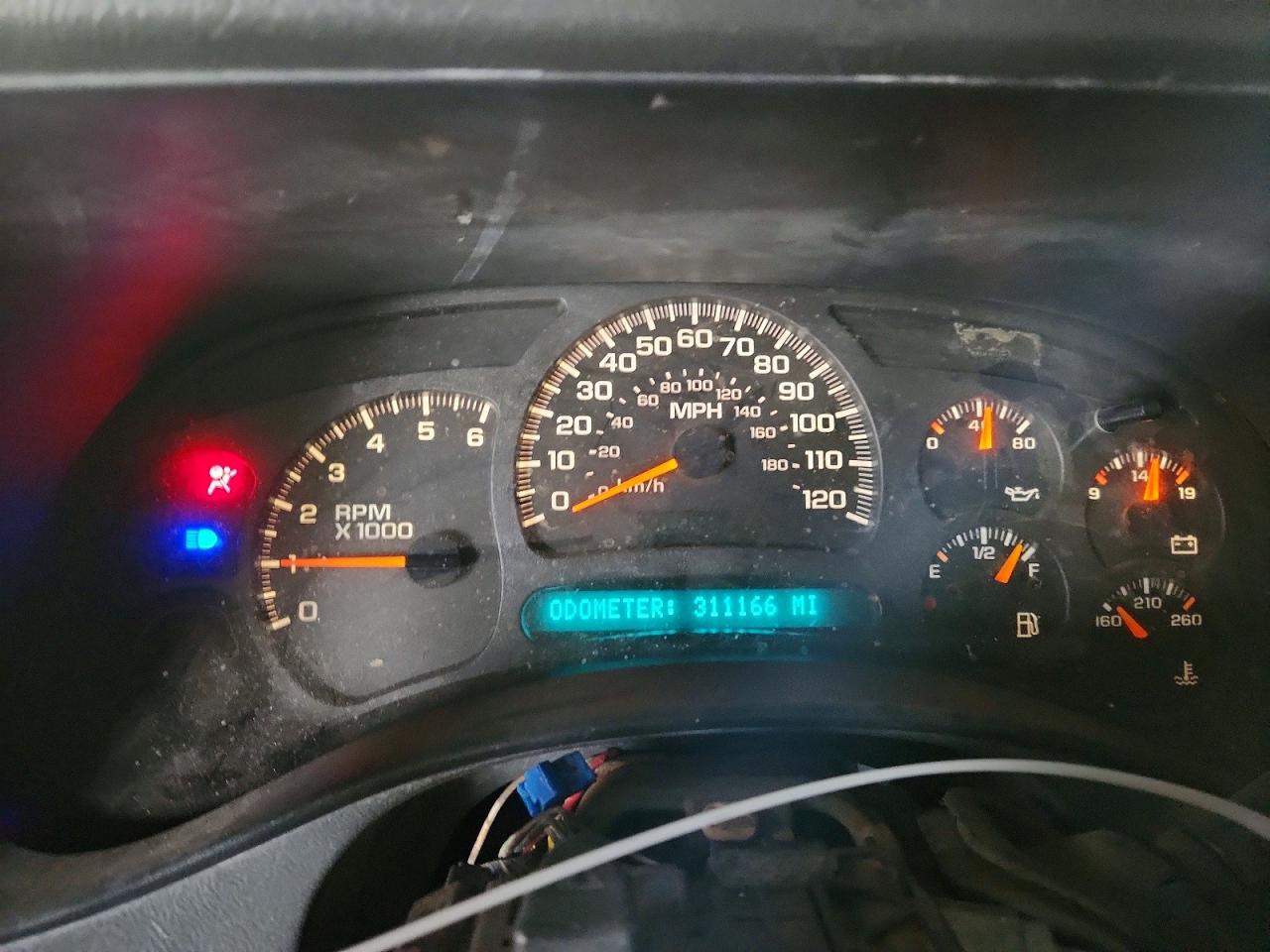 2003 CHEVROLET SILVERADO C1500 photo 9