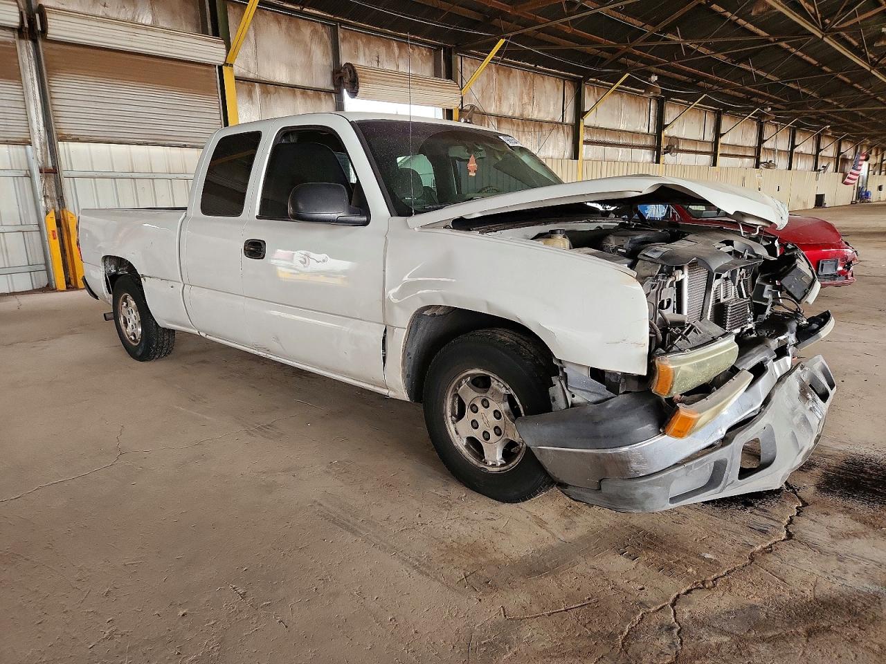 2003 CHEVROLET SILVERADO C1500 photo 4