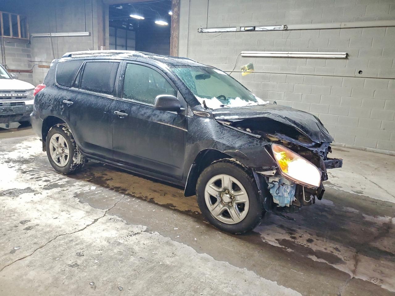 2012 TOYOTA RAV4 photo 4