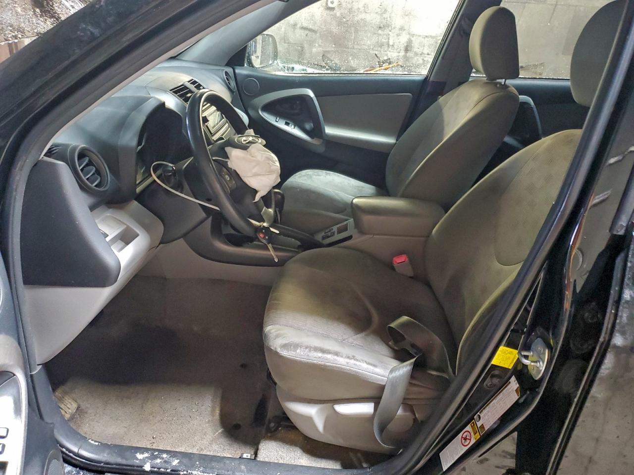 2012 TOYOTA RAV4 photo 7