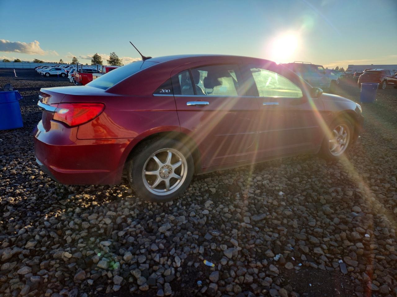 2013 CHRYSLER 200 LIMITED photo 3