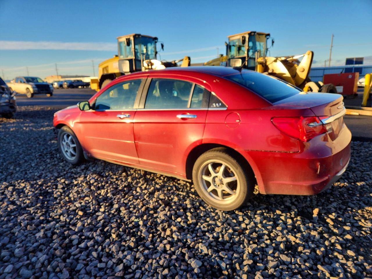 2013 CHRYSLER 200 LIMITED photo 2