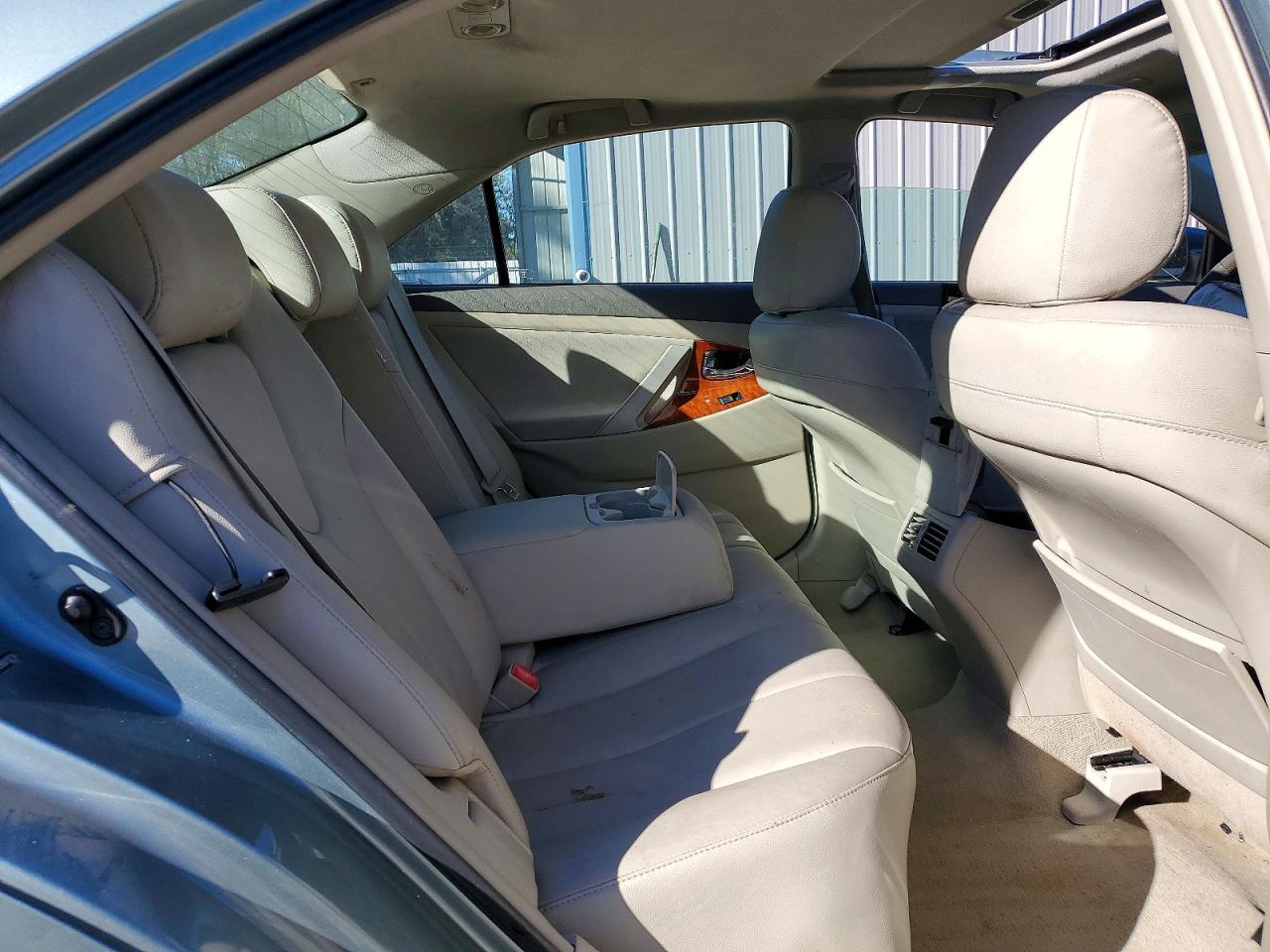 2009 TOYOTA CAMRY BASE photo 10