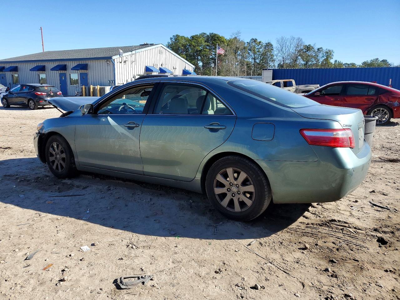 2009 TOYOTA CAMRY BASE photo 2