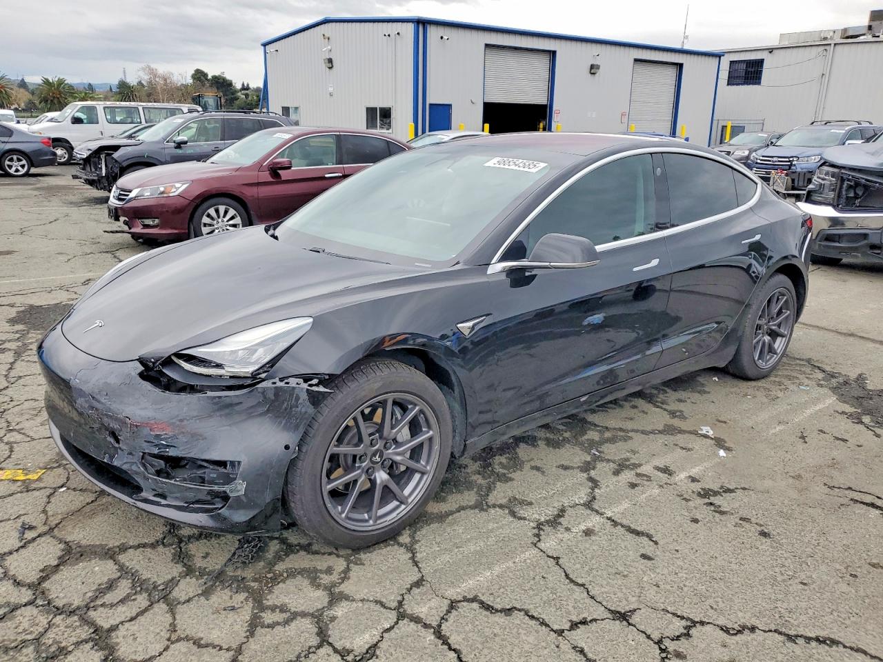 2018 TESLA MODEL 3